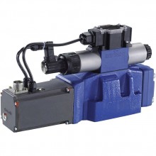 High-response directional valves, pilot operated, with electrical position feedback and integrated electronics (OBE) 4WRTE