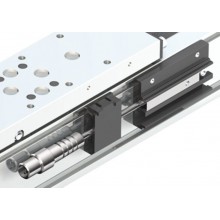 Magnetic sensor with plug and sensor mount